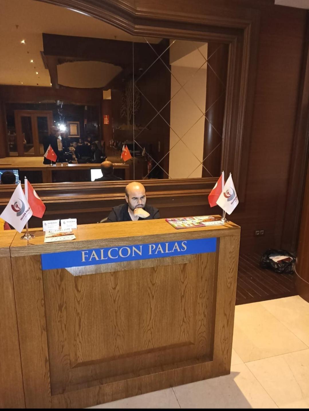 Falcon Palas Otel Istanbul Exterior photo